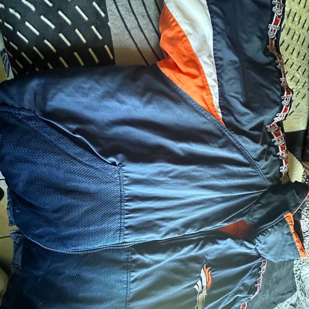 Broncos puffer BEST OFFER